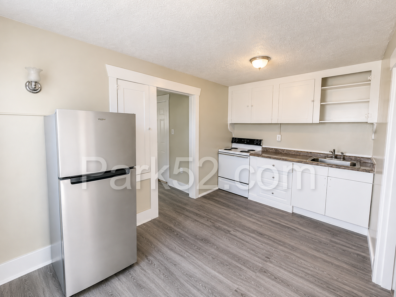 4010 S Thompson Ave #C - Photo 5 of 10