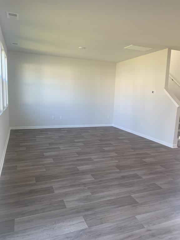 601 Southwind way - Photo 3 of 11
