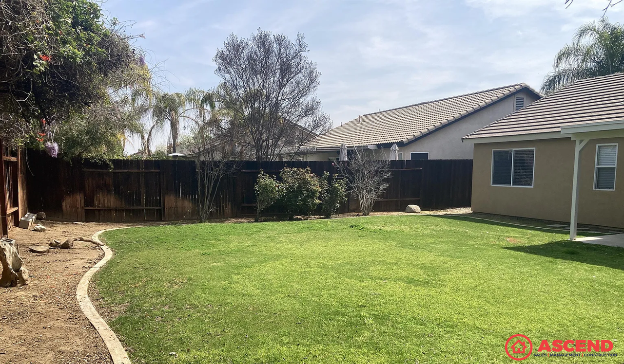 10106 Marco Polo Ave - Photo 4 of 5