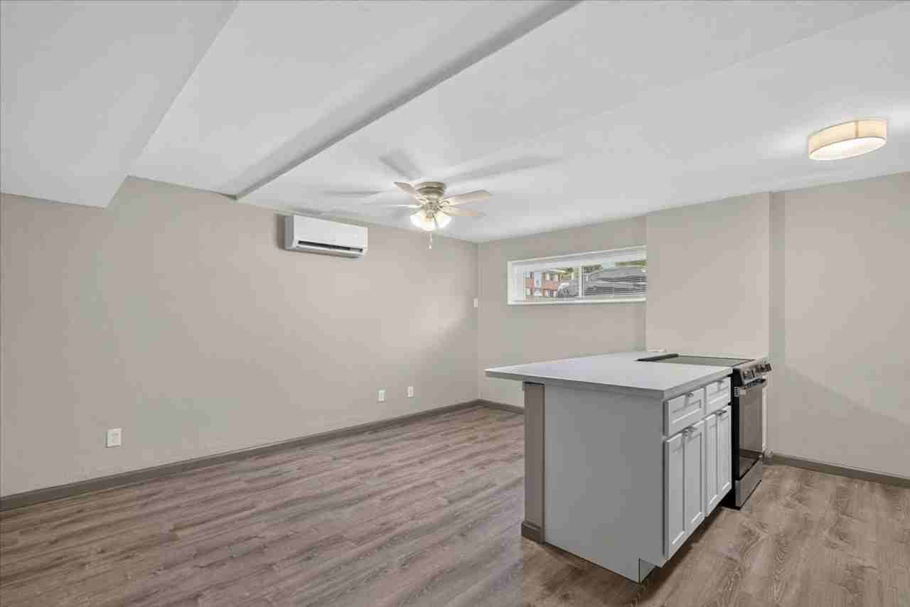 3530 Morganford Rd - Photo 3 of 14