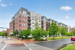 737 Swann Ave - Photo 1 of 1