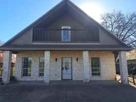 900 Oakwood Ave - Photo 1 of 1