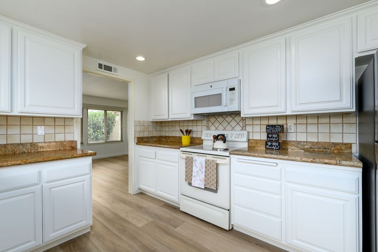 22106 Village 22 - Photo 6 of 25