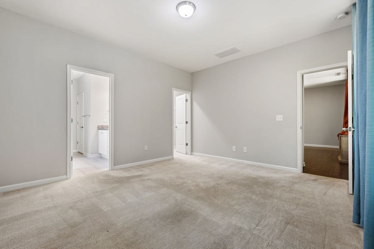 17 Rattan Bay Ct - Photo 7 of 26