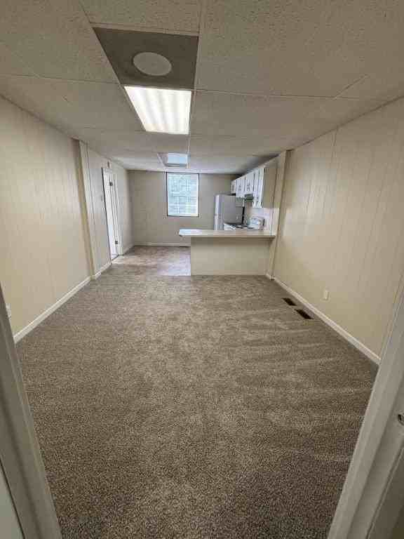 101 W Broadway St - Photo 6 of 28