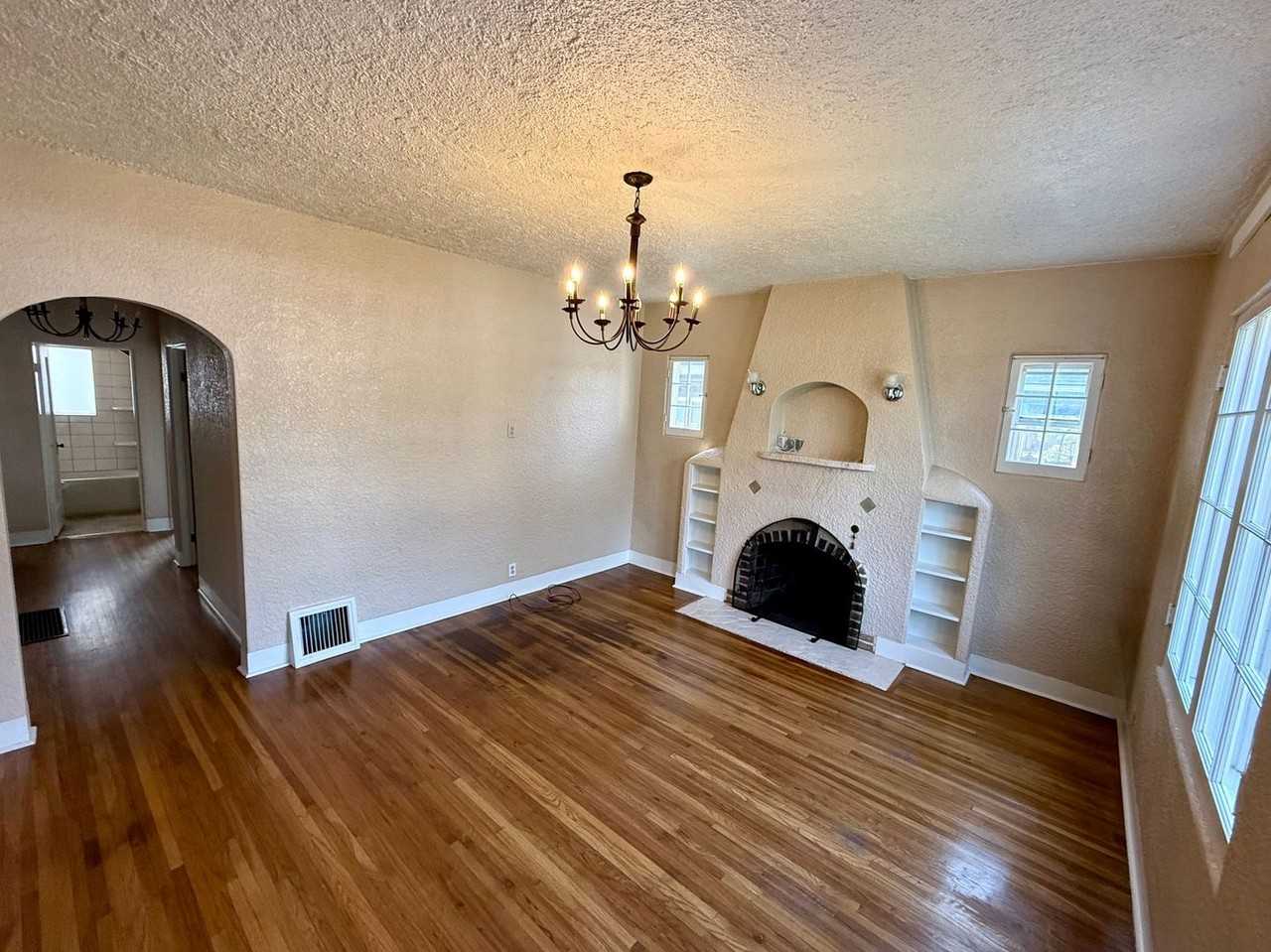508 6th Ave - Photo 2 of 30