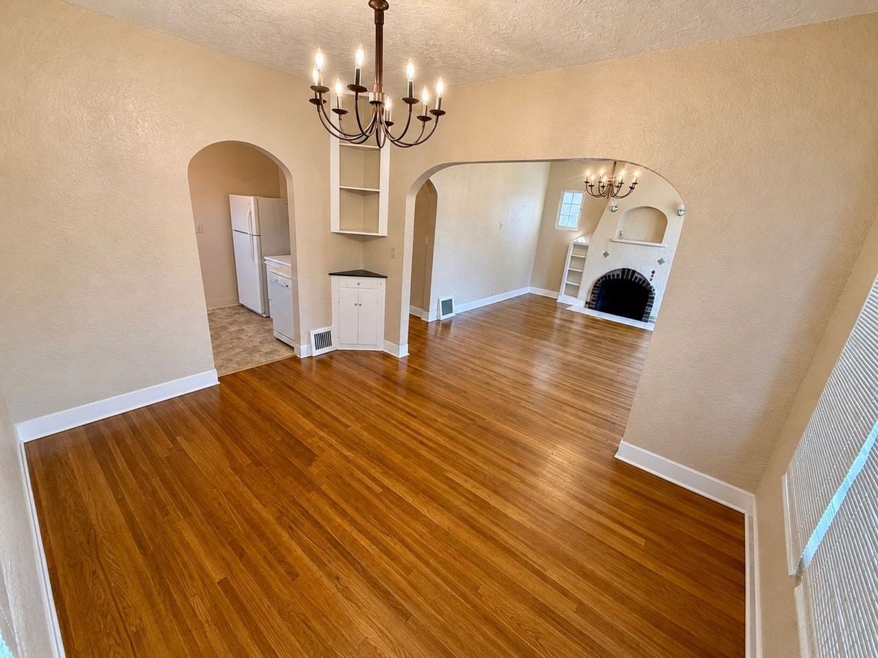 508 6th Ave - Photo 6 of 30