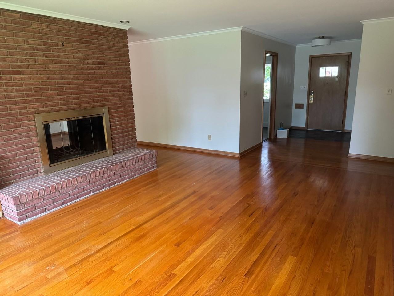 2030 Chardon Rd - Photo 3 of 25