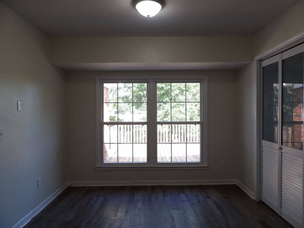 104 Vintage Ln - Photo 4 of 17