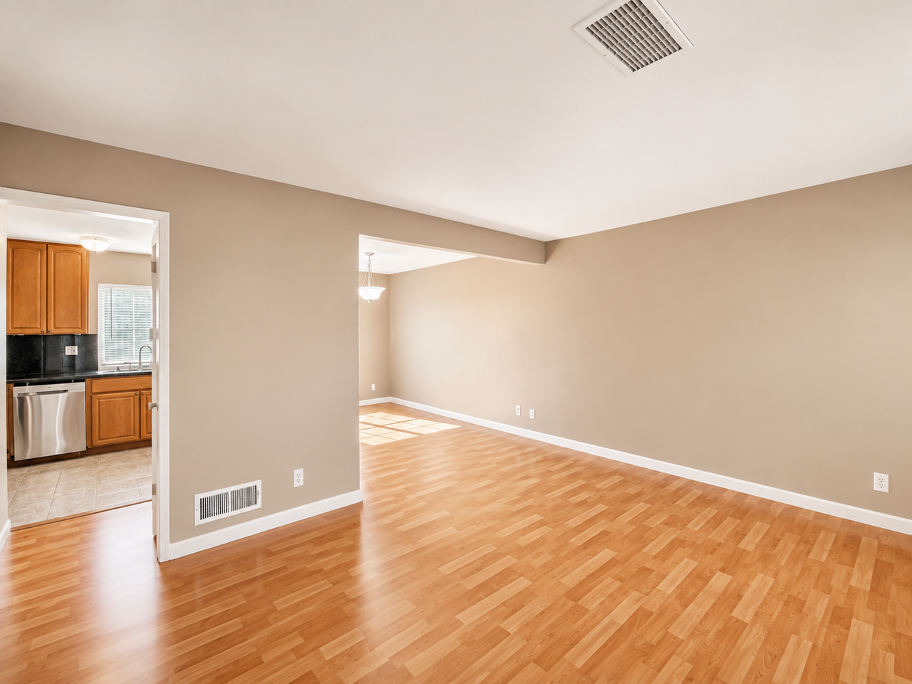 4648 Balboa Way - Photo 3 of 13