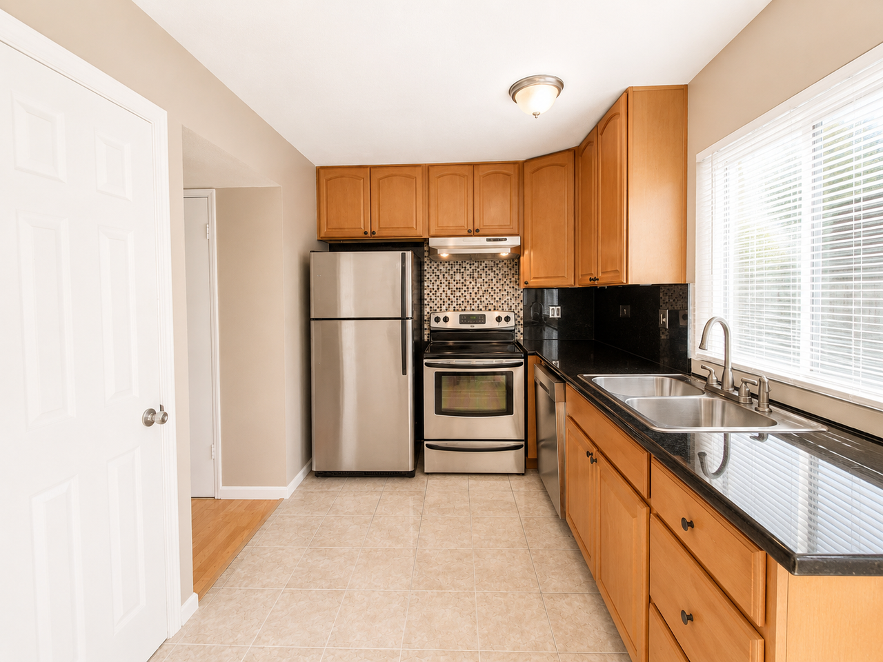 4648 Balboa Way - Photo 5 of 13