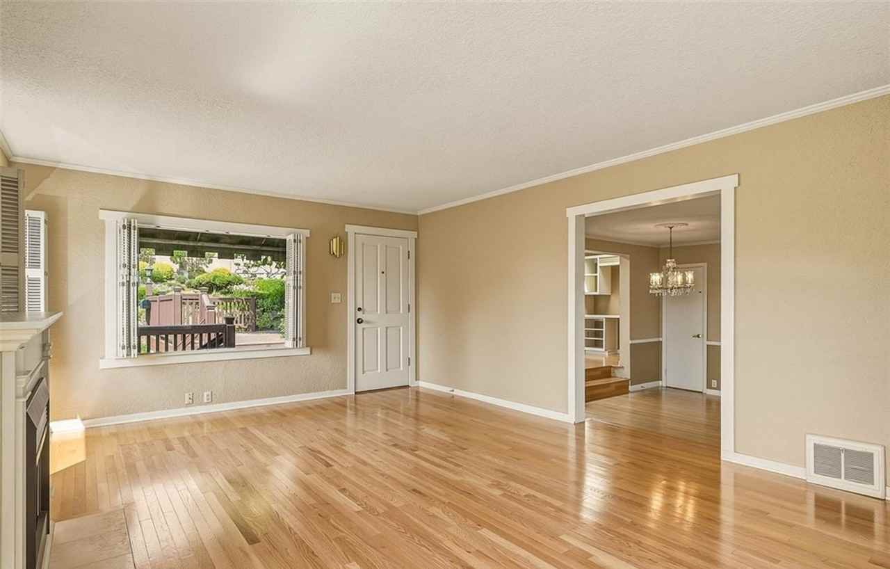 3242 36th Ave W - Photo 4 of 16