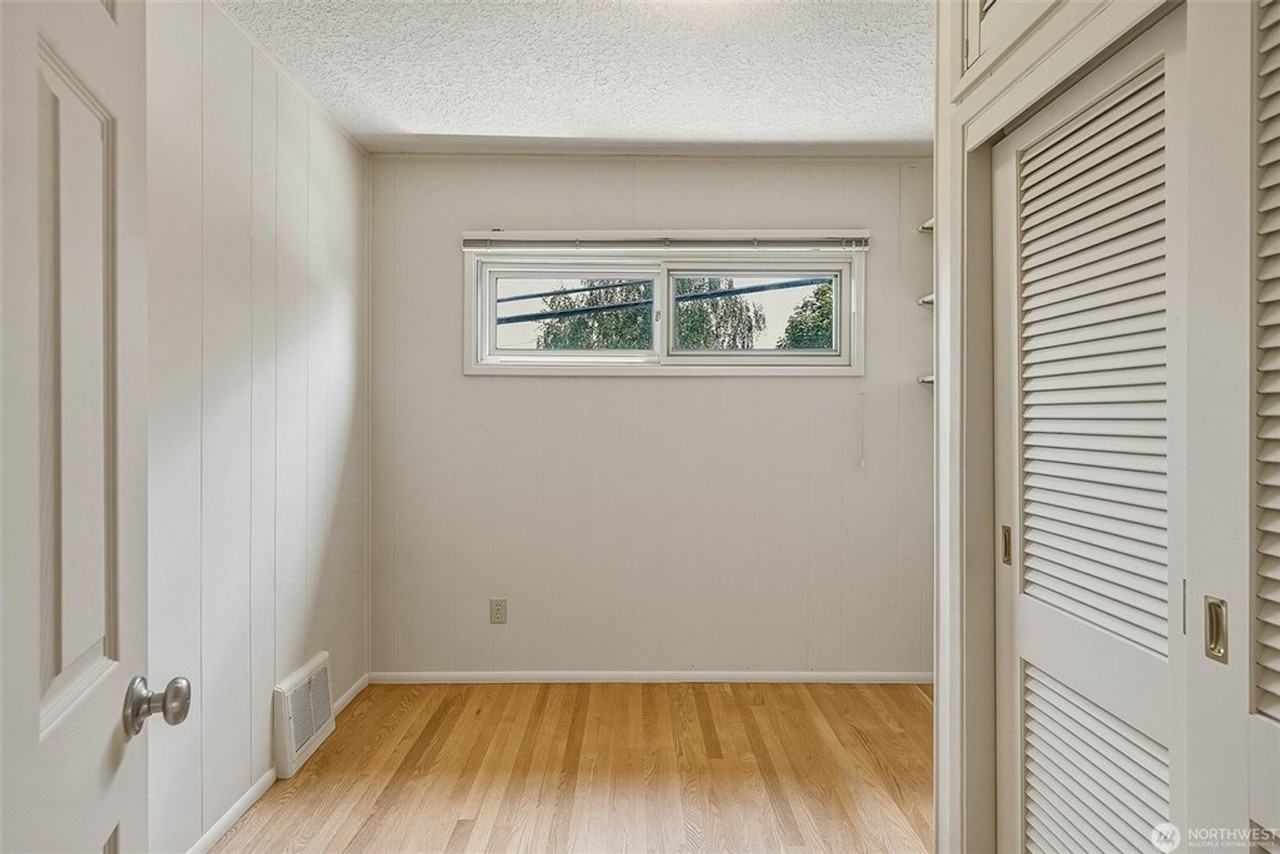 3242 36th Ave W - Photo 6 of 16