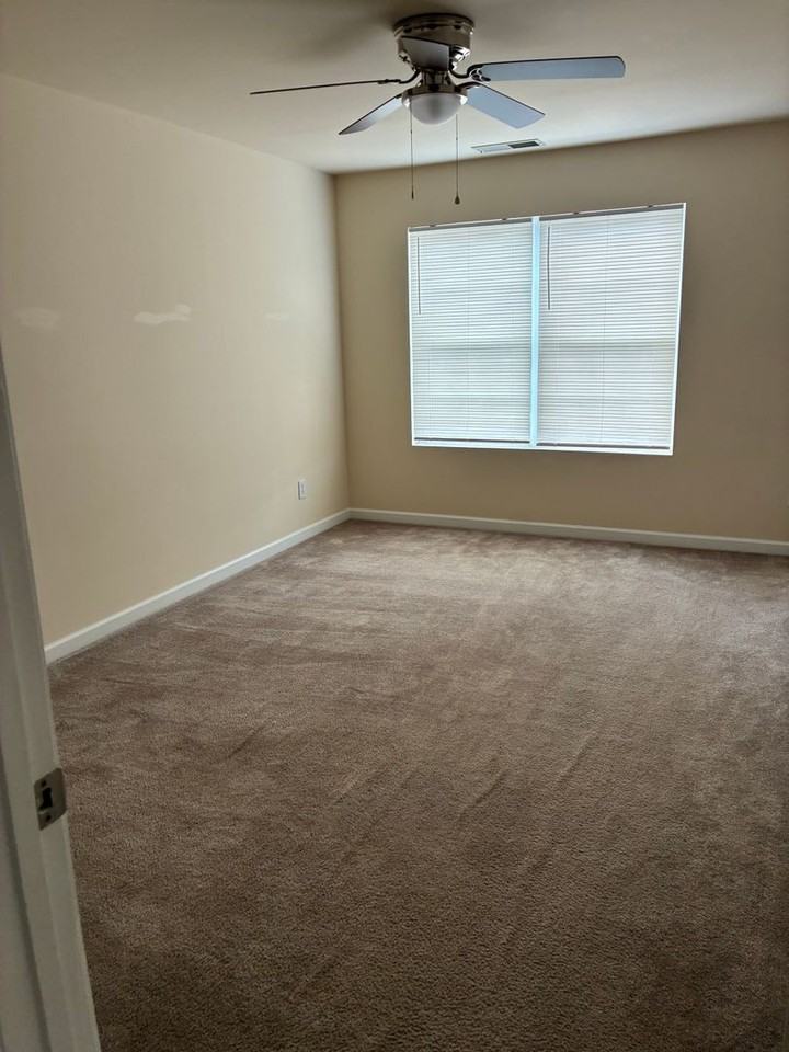38 Middlebrook Dr - Photo 4 of 7