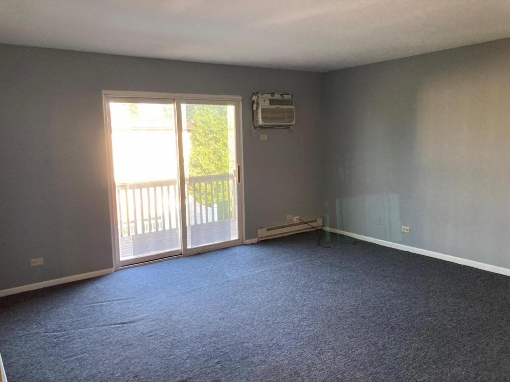 205 Woodrow Ave Apt 2w - Photo 7 of 11