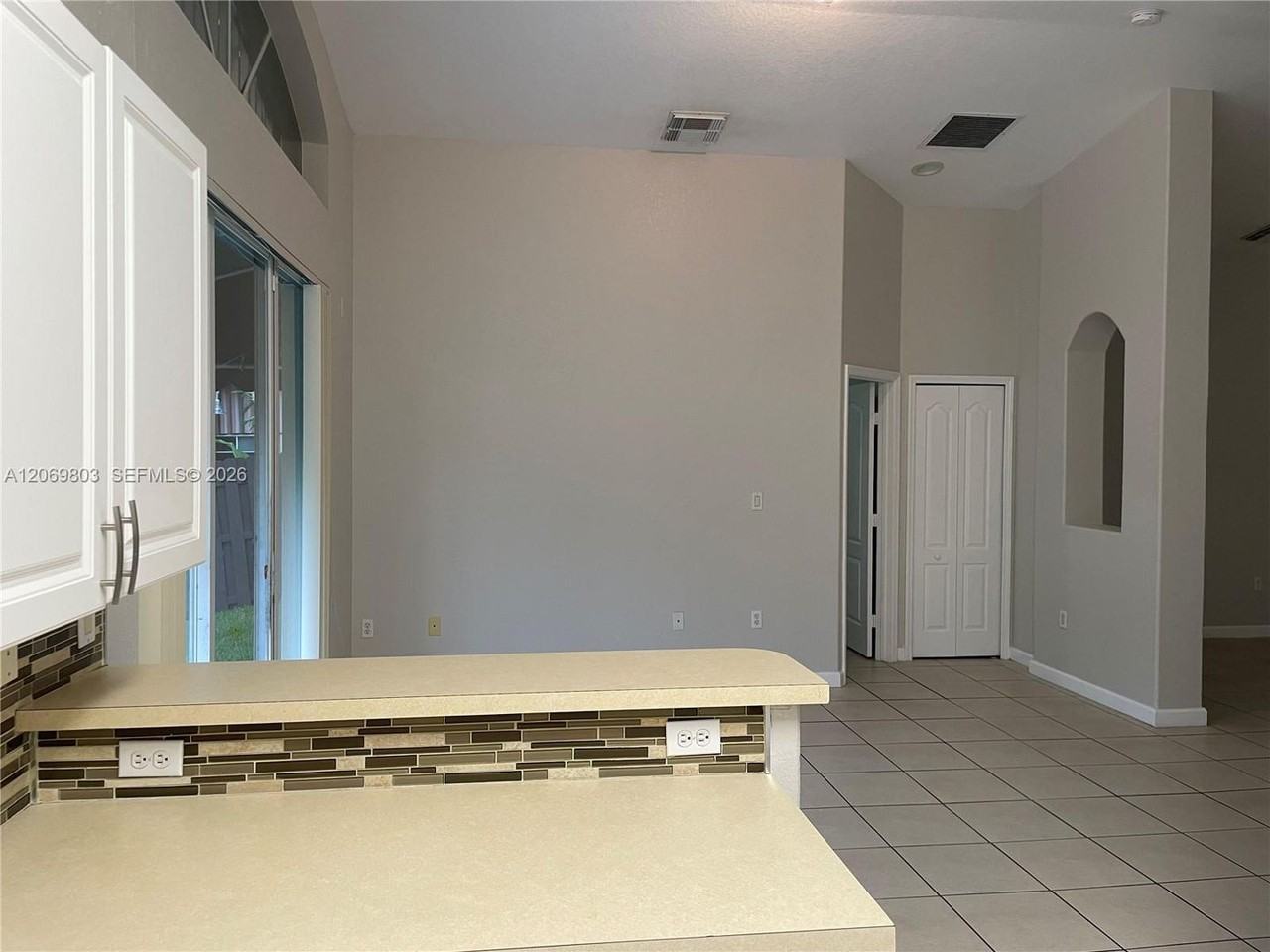 2296 2296 SW 156th Court 2296, Miami, FL 33185 - 5448 #5448 - Photo 2 of 14