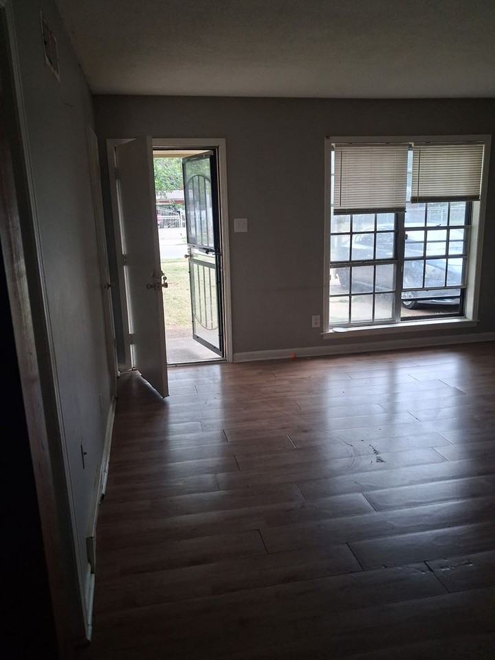 3243 Benjestown Rd - Photo 2 of 7