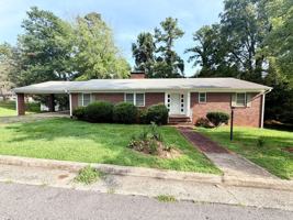 featured image of 614 Walker St