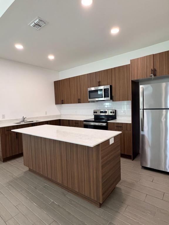 534 North Ave - Photo 4 of 7