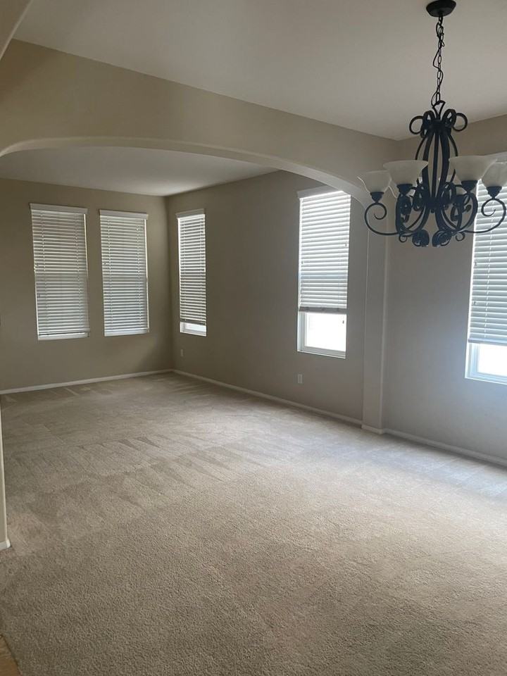 31423 Eucalyptus Ct - Photo 5 of 12