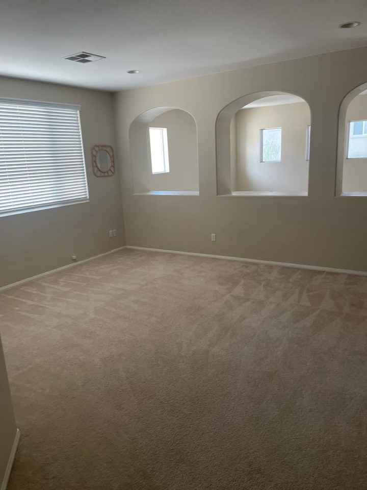 31423 Eucalyptus Ct - Photo 6 of 12