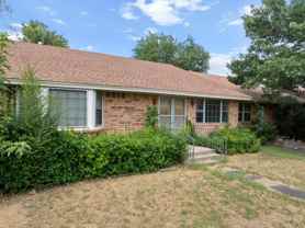 1425 N Stoneridge Mnr - Photo 1 of 1