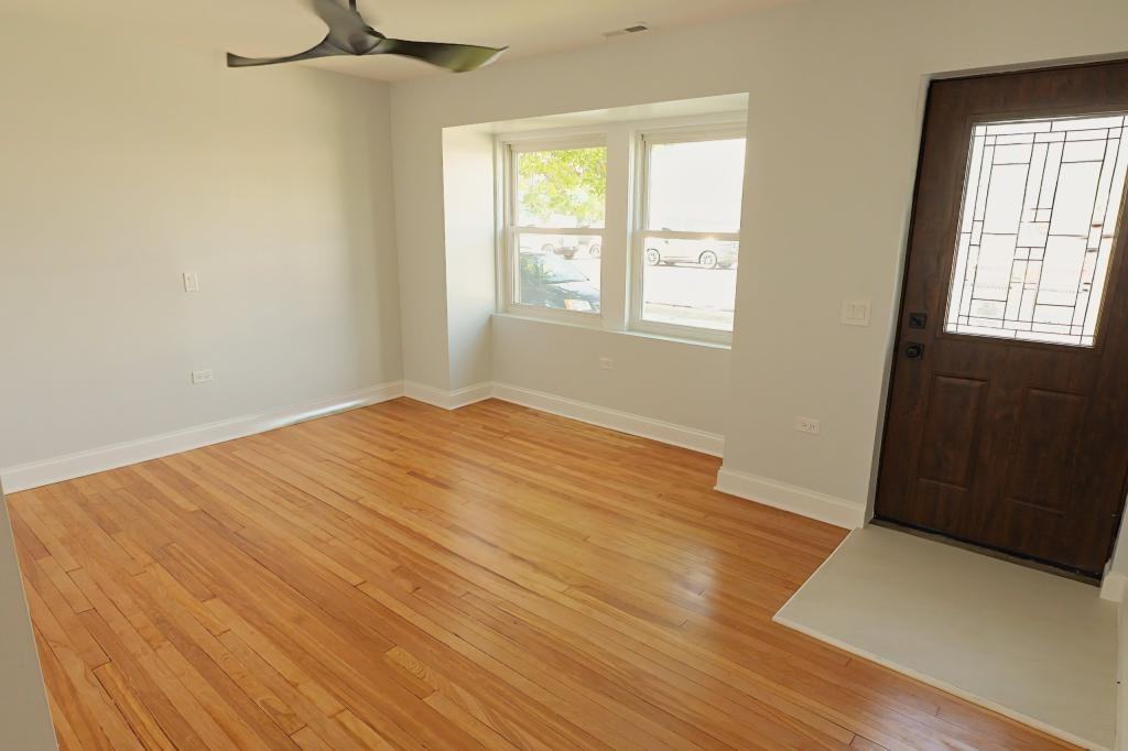 11031 S Pulaski Rd - Photo 6 of 17