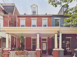 featured image of 612 W Chestnut St