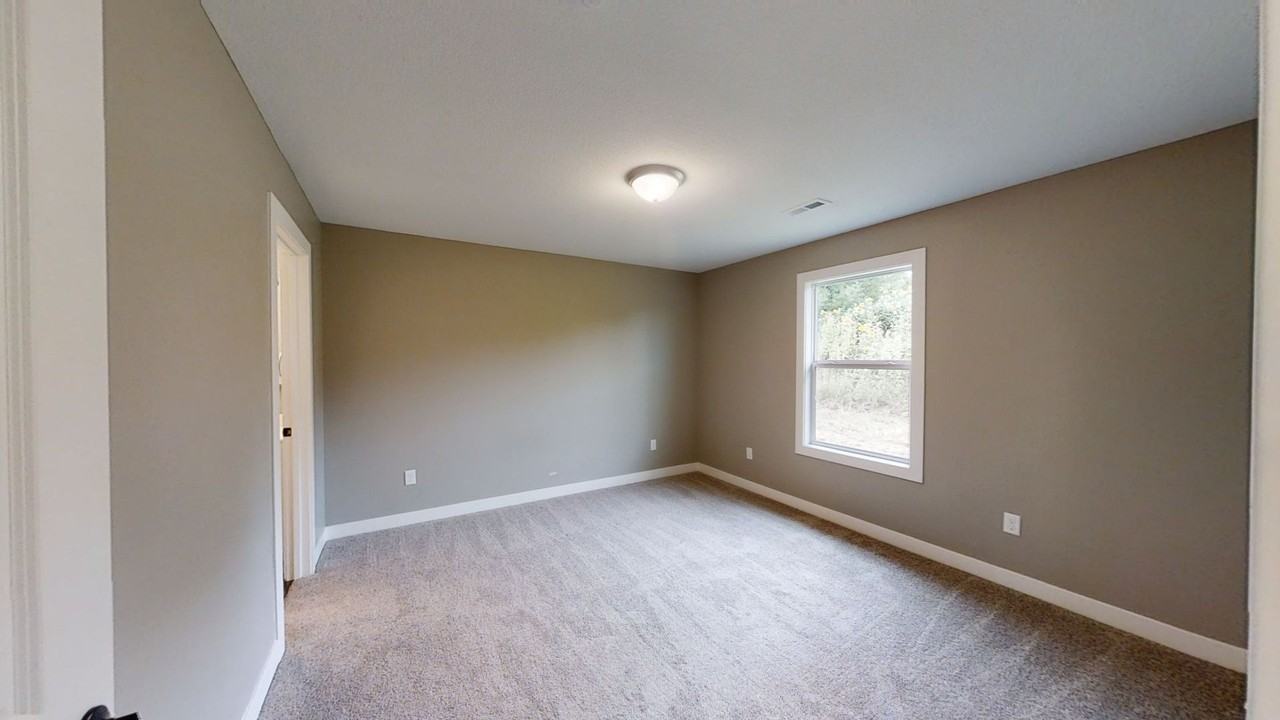 11852 Ridgeway Dr - Photo 3 of 27