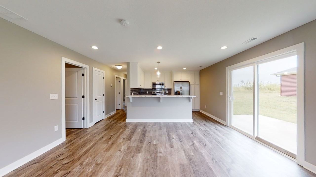 11852 Ridgeway Dr - Photo 6 of 27