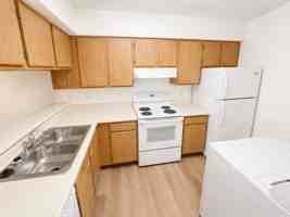 featured image of 601 Oak St