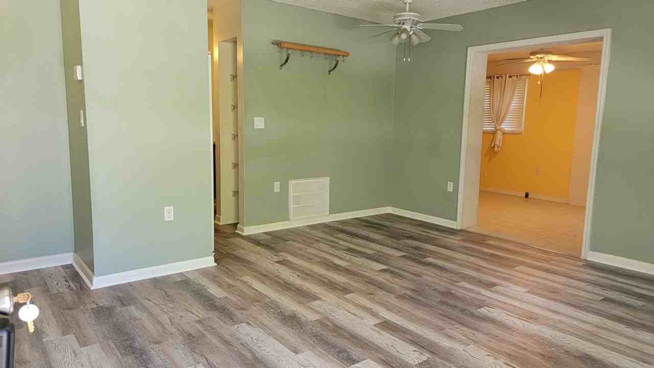 2460 W Angler Ln - Photo 4 of 11