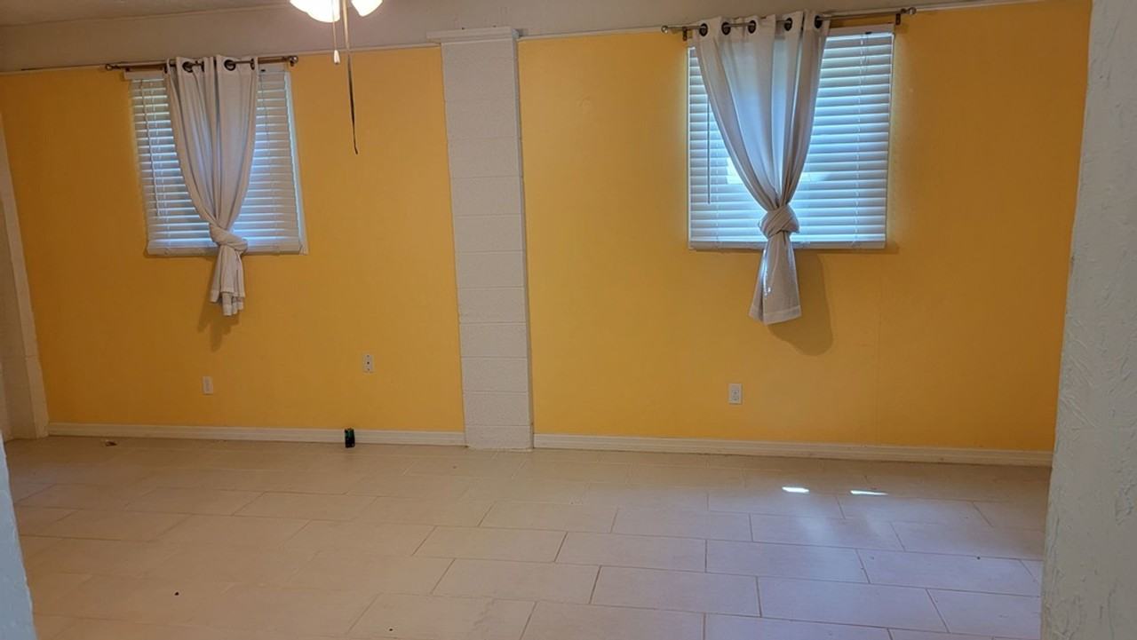 2460 W Angler Ln - Photo 6 of 11