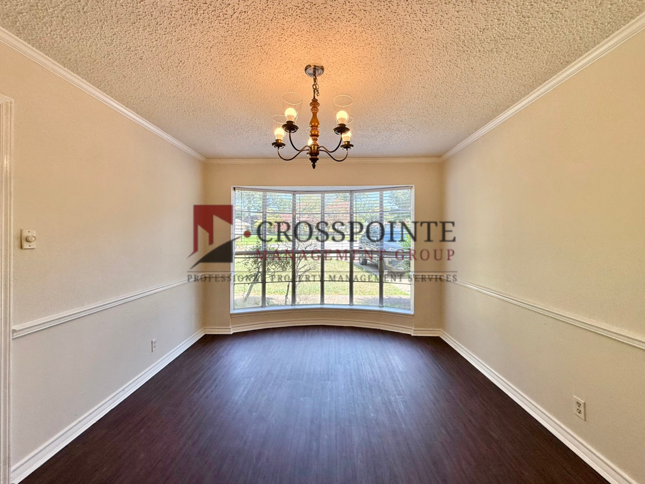 4819 Gretna Green Ln - Photo 3 of 27