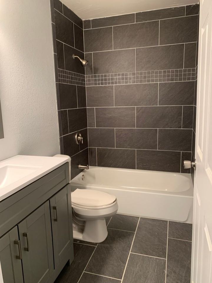 5934 Lucille Dr - Photo 3 of 8