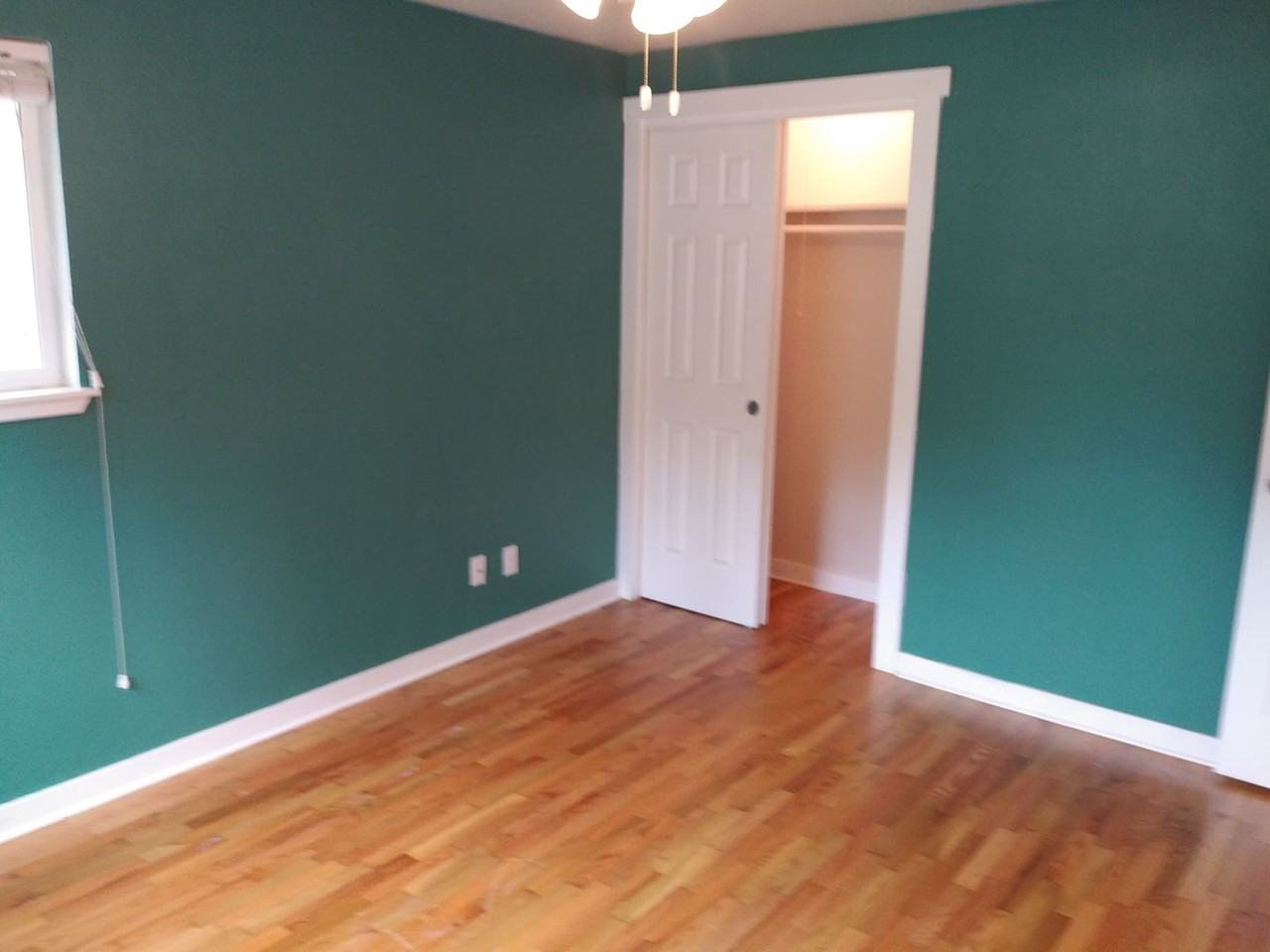 4715 25th Ave Se - Photo 5 of 9