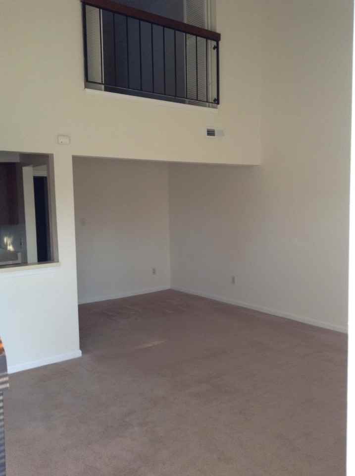 1508 Fairfax Dr - Photo 5 of 20