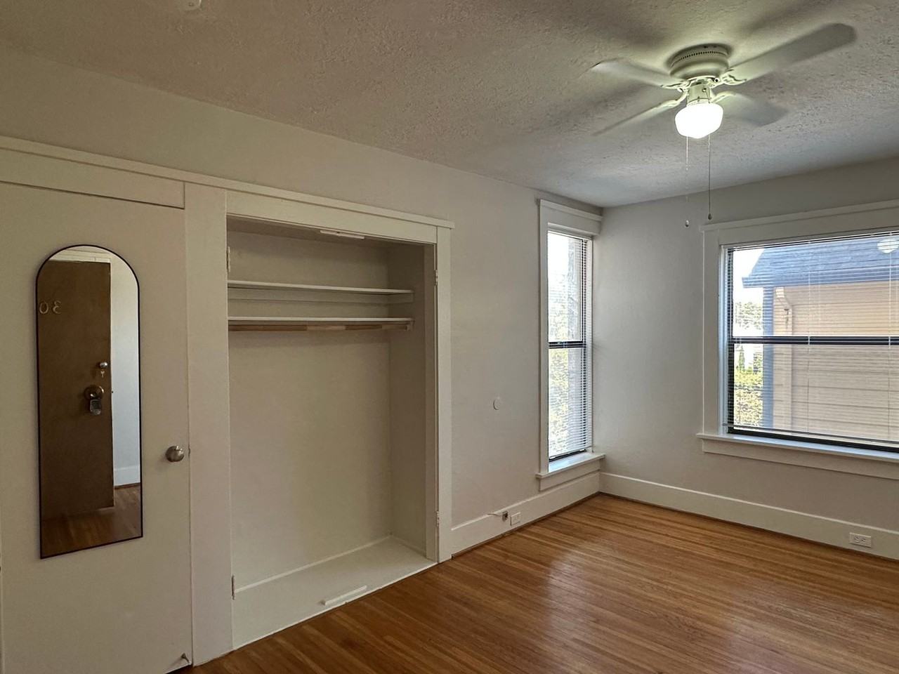 Wellesley Court Apartments - Photo 7 of 21