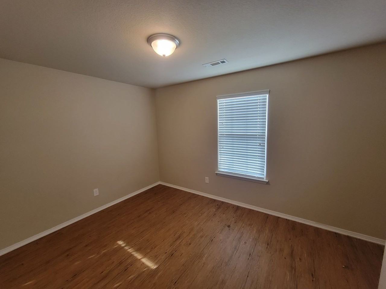 4623 W Colfax Loop - Photo 3 of 12