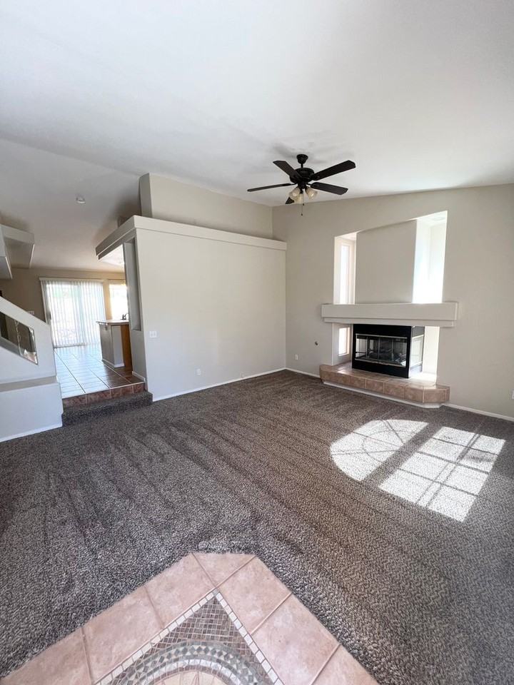 10046 Mesquite Fork Ct - Photo 3 of 10