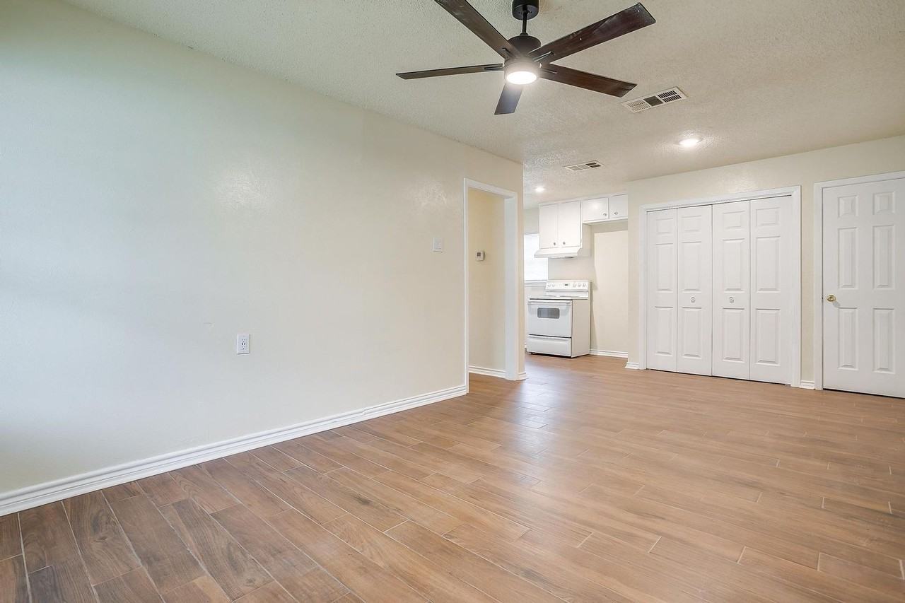 3537 Half Moon Dr - Photo 7 of 37