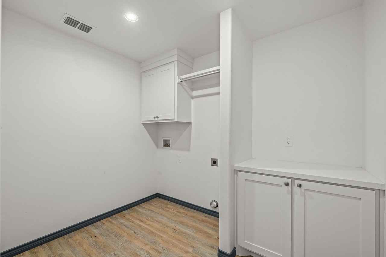 8536 E County Road 5500 - Photo 3 of 36
