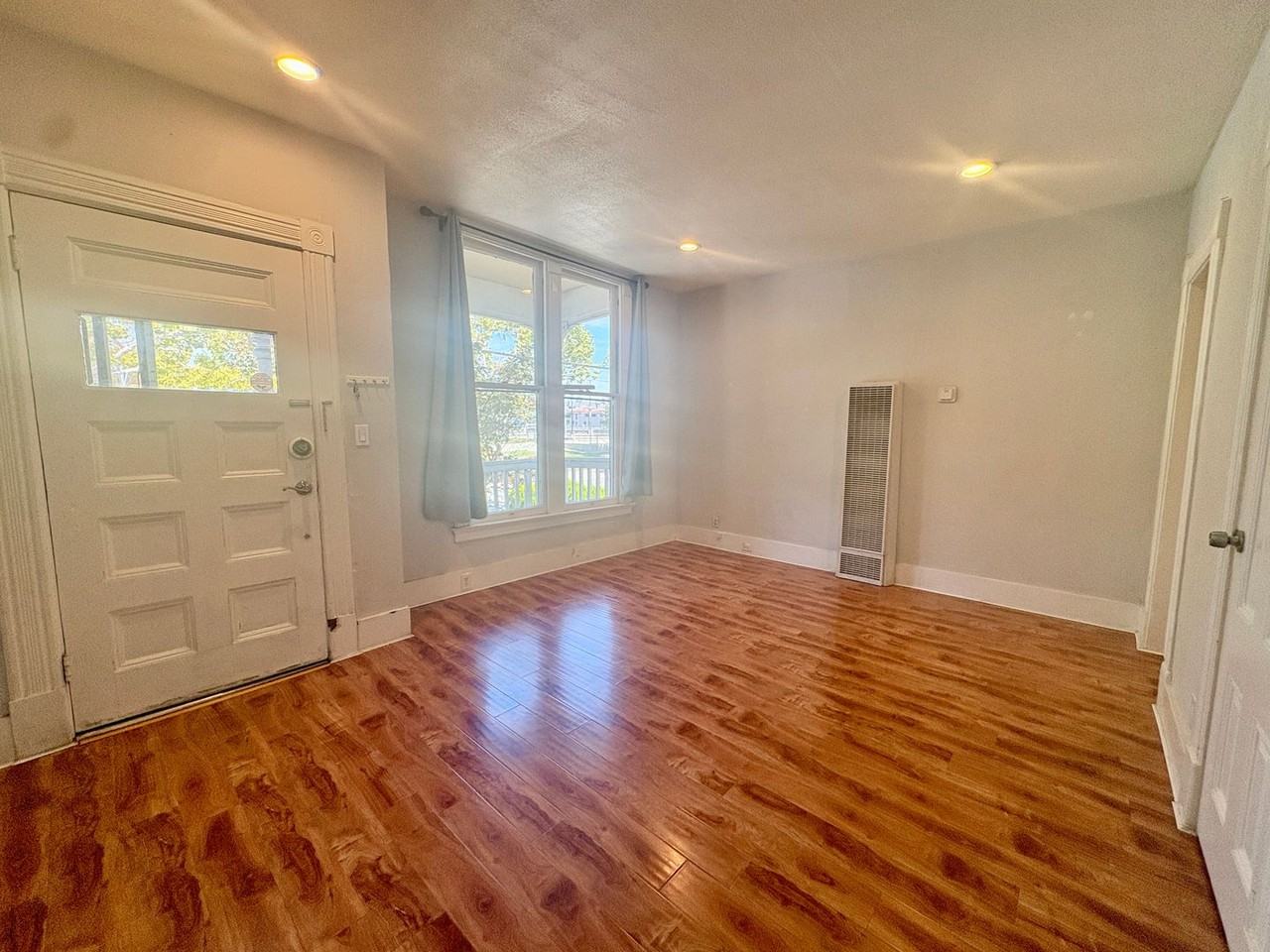 446 W San Fernando St - Photo 2 of 9