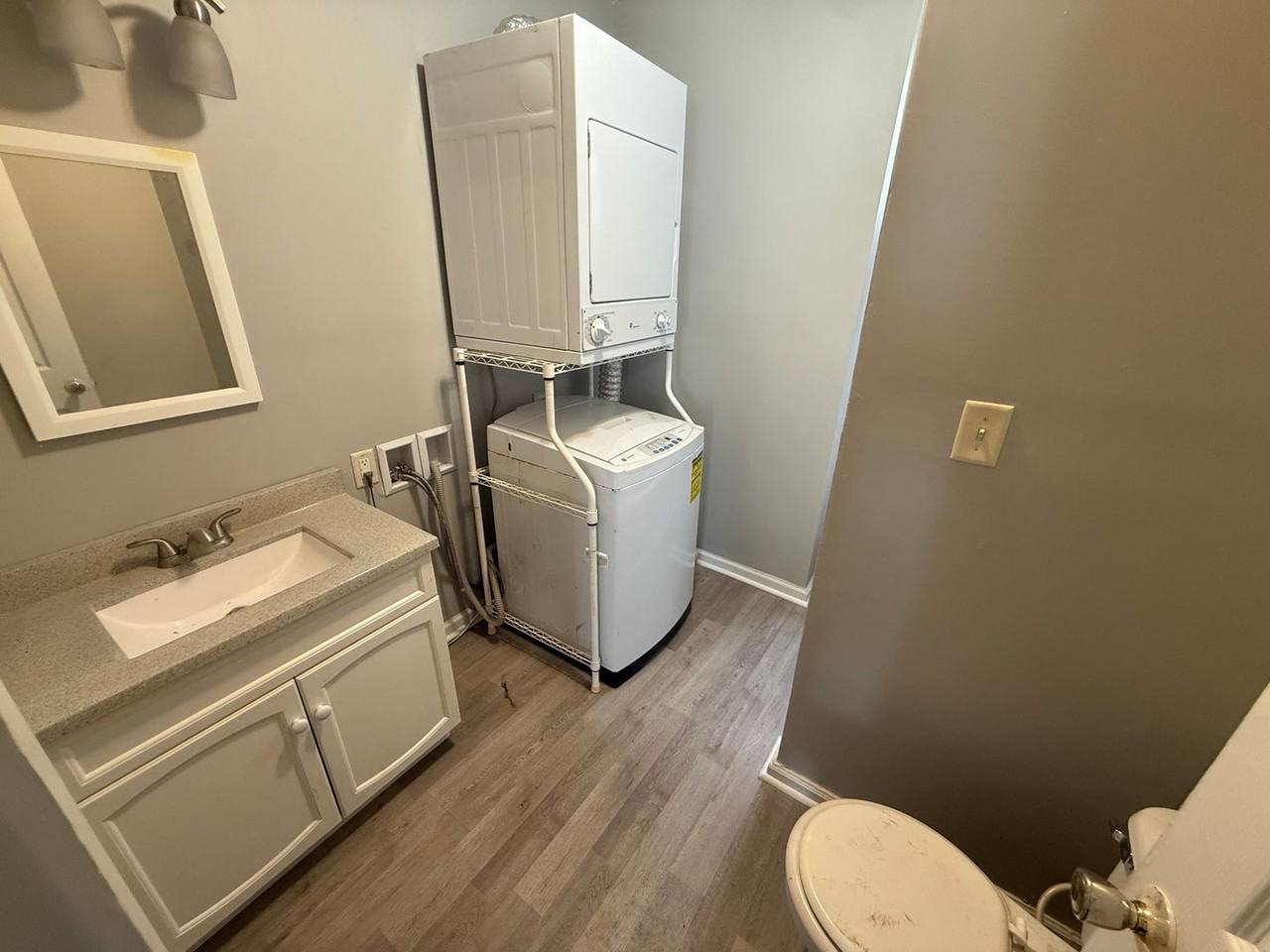 1709 W 9th St - Photo 5 of 10