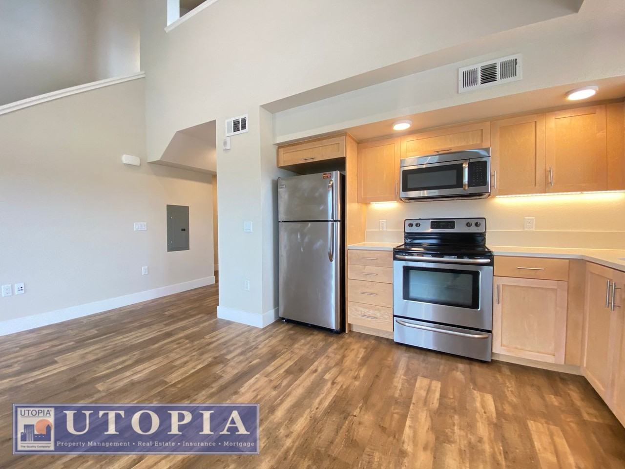 716 Darwin St #306 - Photo 4 of 23