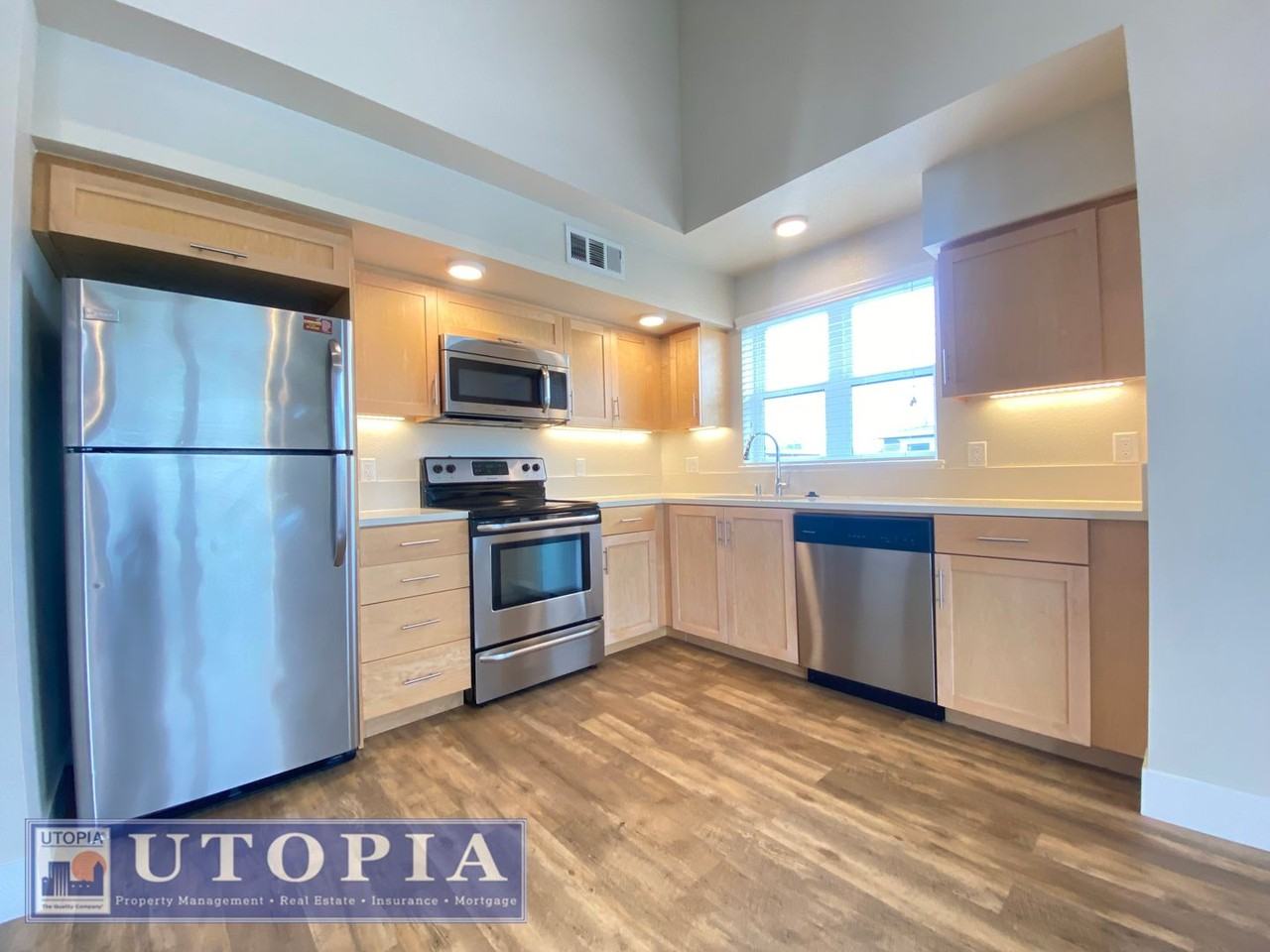 716 Darwin St #306 - Photo 6 of 23