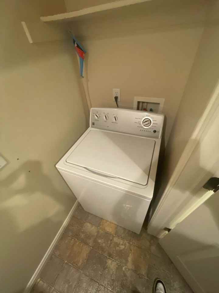1061 Canyon Meadow Dr #4 - Photo 7 of 20