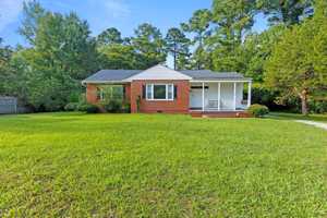 featured image of 2080 Dawson Cabin Rd