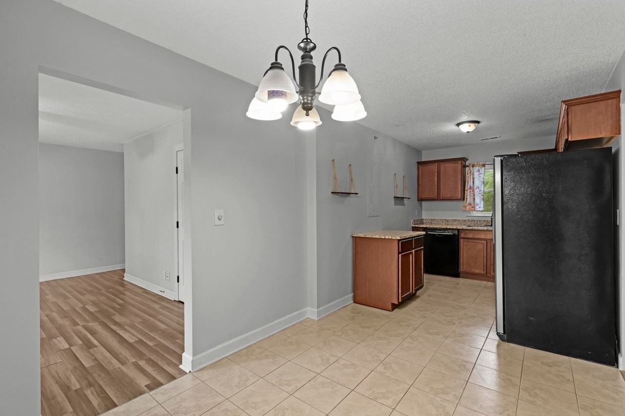 2080 Dawson Cabin Rd - Photo 7 of 21