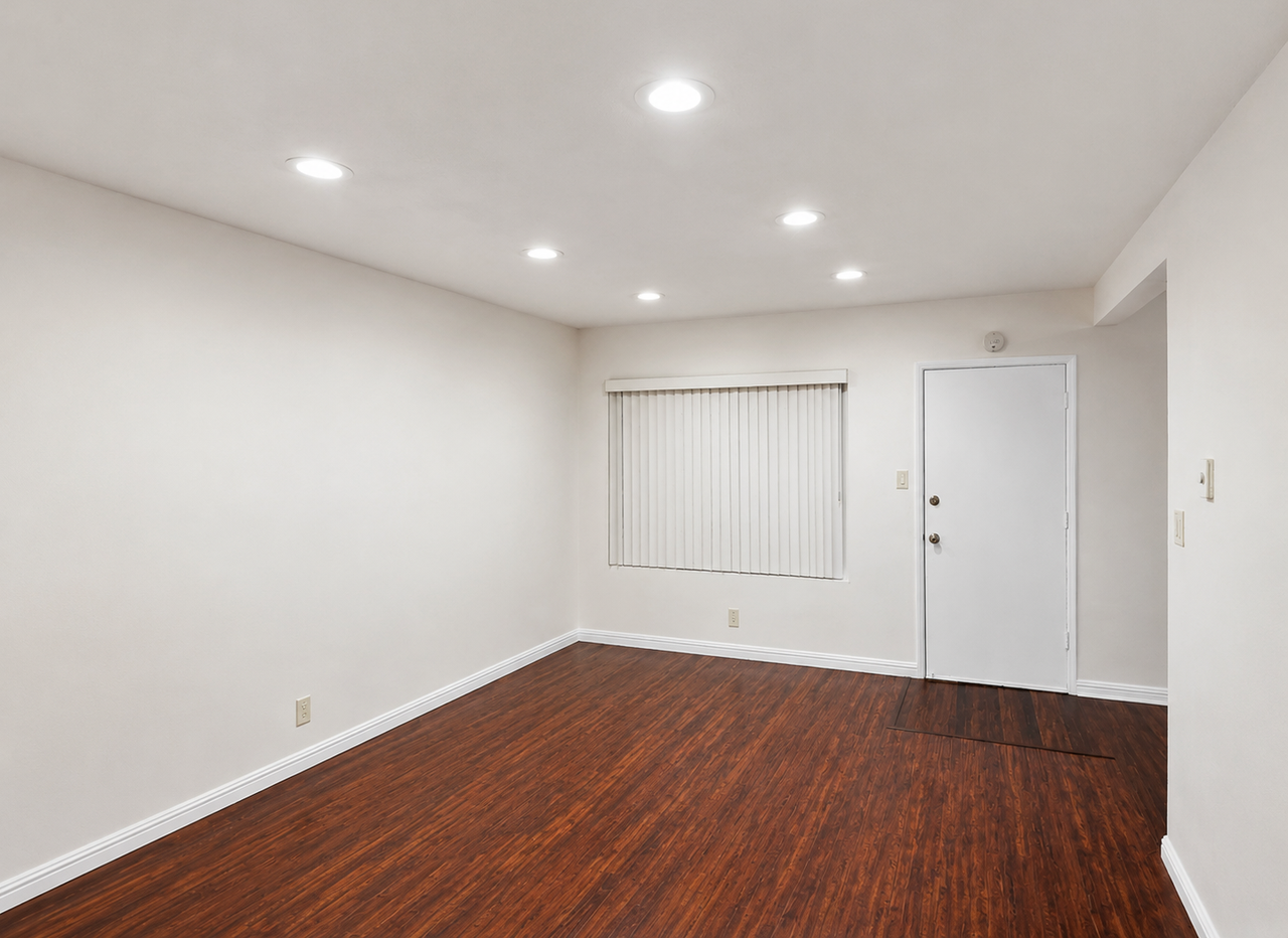 386 Temple Ave - Photo 3 of 18
